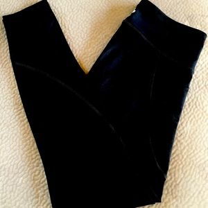 Tek Gear women’s workout leggings size large